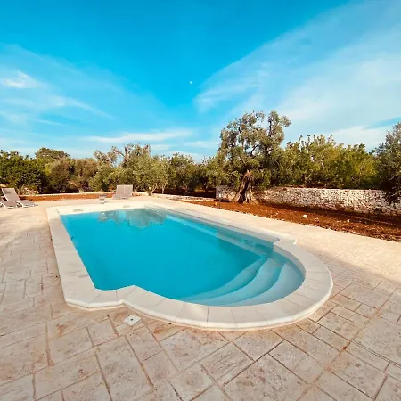 Trullo Del Boschetto *