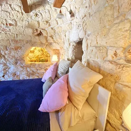 Trullo Del Boschetto Lägenhet *