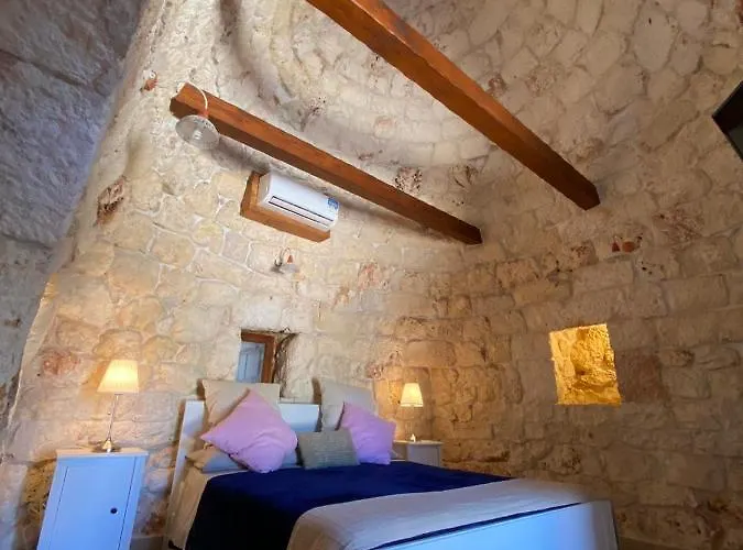 Trullo Del Boschetto شقة كاروفينيو